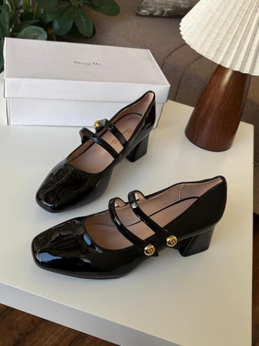 كعب كوتش مع جميع الملحقات