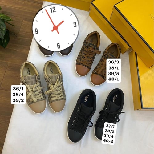 عرض ثلاثه شوزات ب190ريال