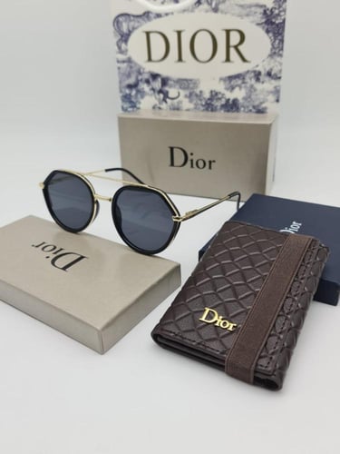 طقم__ رجالي جديد من ديور.. نظاره مع المحفظه..