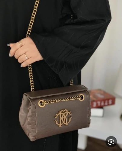 عرض شنط روبرتو كفالي هاي كوالتي بعلبة الماركه