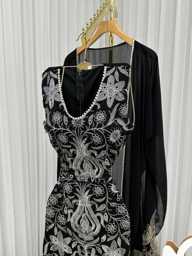 جلابيه شيفون جورجيت قطعيتين بتطريز كمبيوترالشغل ال...