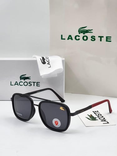 ثلاث نظارات ب 200 ريال