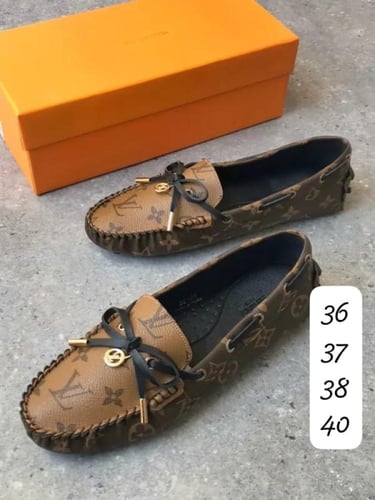 جزم هاكوالتي بعلبةالمااركة