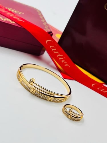 طقم كارتير اسواره مع الخاتم ذهبي وفضي