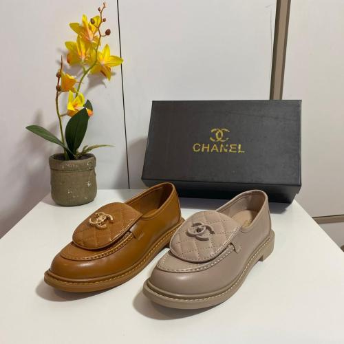 عرض على جزم شانيل