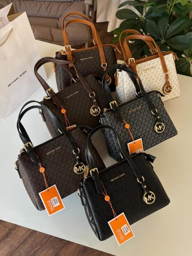 شنط مايكل كروس