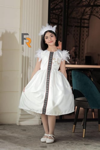 عرض خااااااااص و تحطيم الأسعار فساتين بناتيه تصميم...