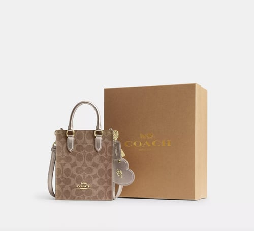 Coach Gift Box