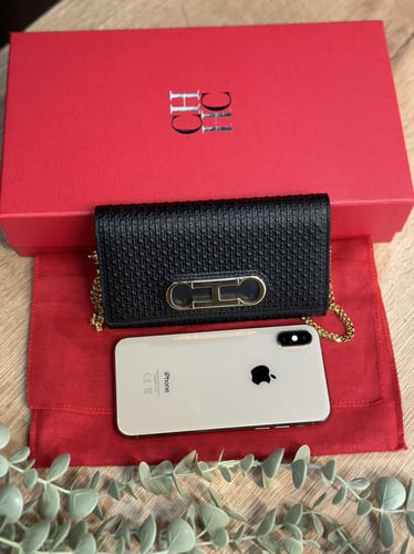 CH INITIALS INSIGNIA CROSS BODY WALLET