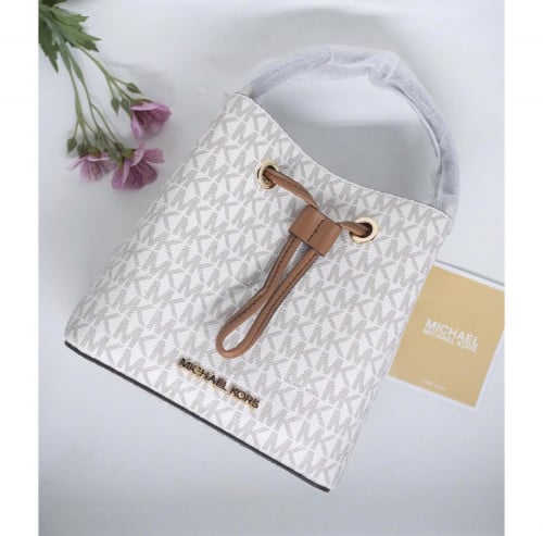 Michael Kors mini Bucket Bag