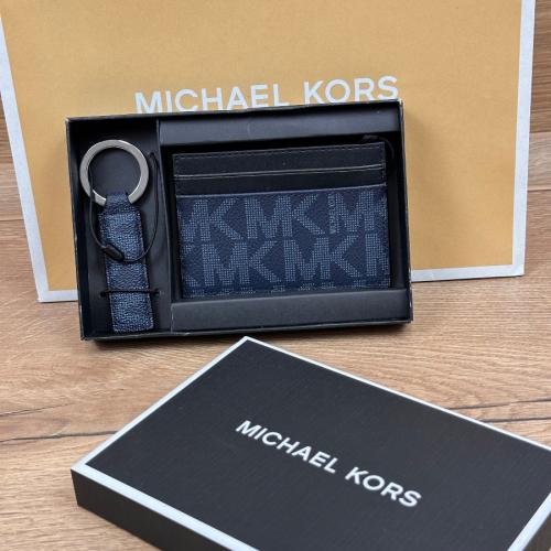 Michael kors gift box - card case and keychain