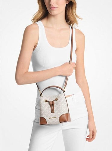 MICHAEL KORS Mercer Small Logo Bucket Bag