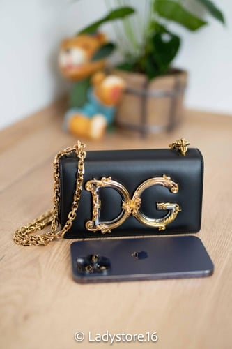 DOLCE & GABBANA DG Girls Phone Bag in Leather