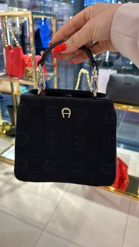 Aigner Diadora Black