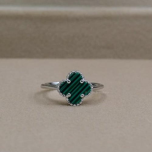 خاتم اخضر مقلم، فضة عيار 925