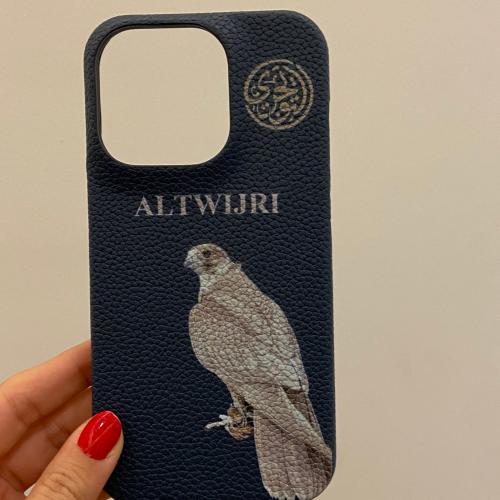 كفر جلد بطباعة صقر وشعار