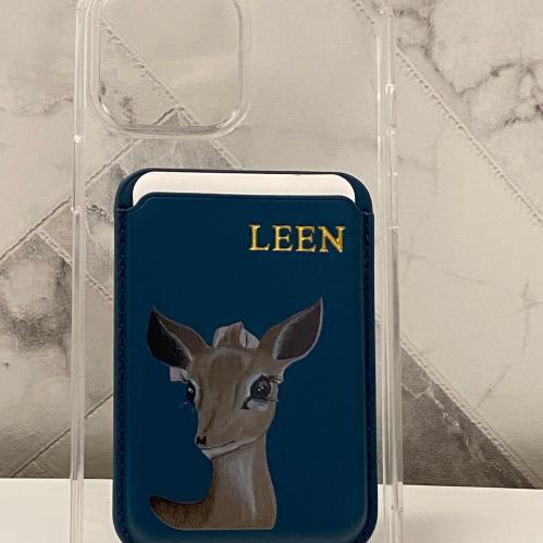 كفر شفاف بمحفظة بطاقات