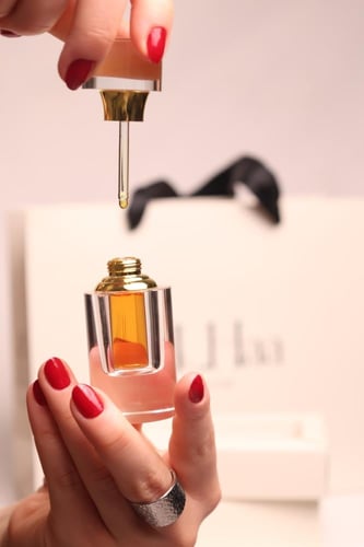 دهن عود ملكي