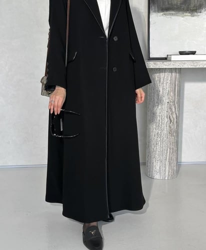 القماش كريب كوبا ببطانه داخليه + طرحة