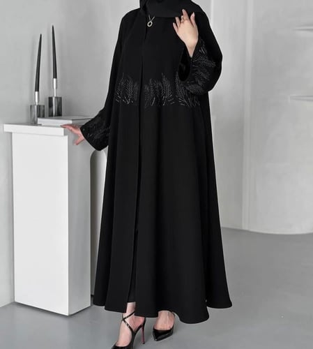 القماش كريب ملكي + طرحة