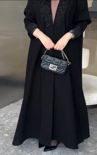 عباية تطريز كود العباية H8182