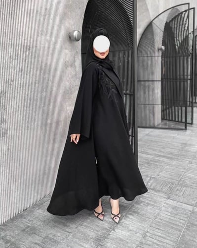 القماش كريب ملكي +طرحه