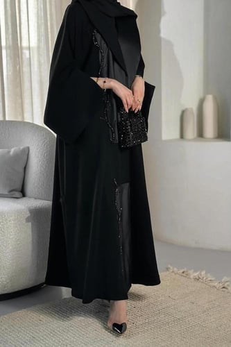 القماش كريب ملكي + تفته + طرحة