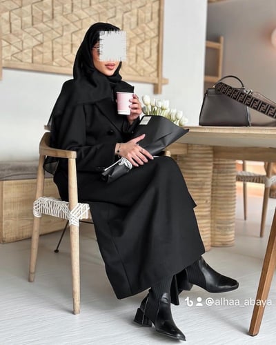 القماش جوخ + طرحة