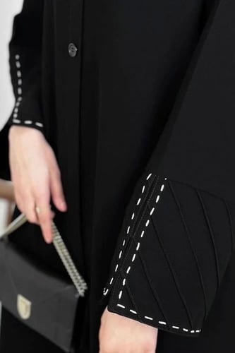 القماش كريب ملكي +طرحه