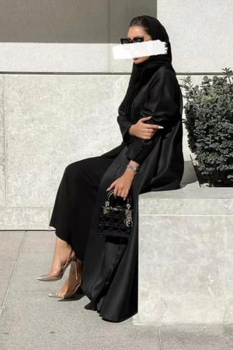القماش تفته +طرحة