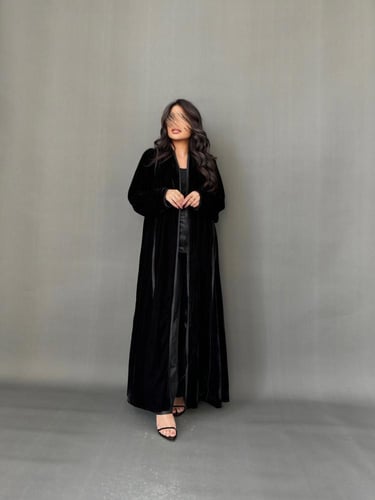 عباية مناسبات -مخمل شتوي