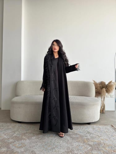 عباية فيلورا – كريب ملكي نص كلوش