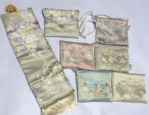 أطقم سجادة تركية مع شنطة صغيرة 5 حبات