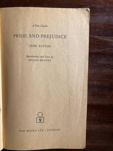 Pride and prejudice -by: Jane Austin (P13)