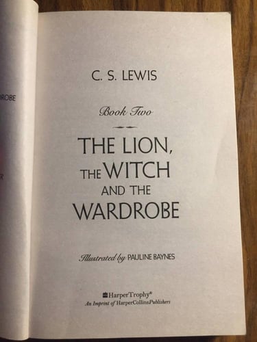 The lion, The witch, and the wardrobe Narina (P20)