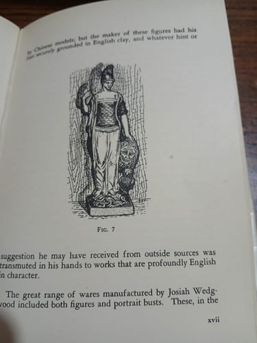 english pottery figures (W15)