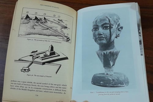 the pyramids of egypt (P12)