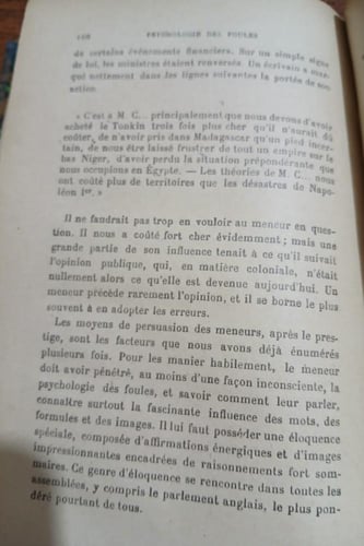 psychologie des foules (E4)