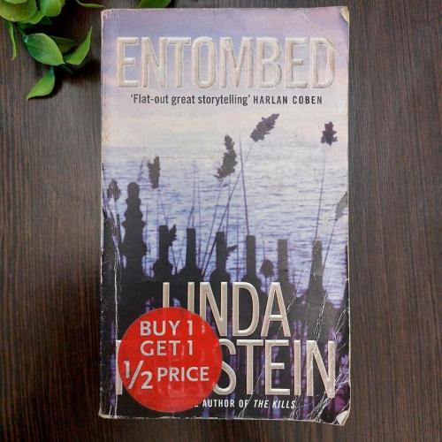 Entombed - linda fairstein(E1)
