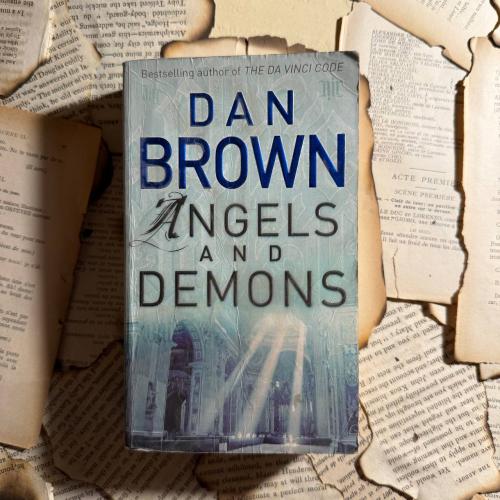 Angels and demons - Dan Brown - P9