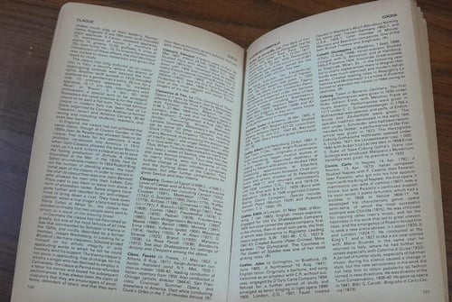 the concise oxford dictionary of opera (E8)