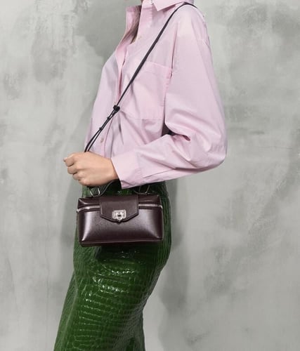 حقيبة أروين من تشارلز اند كيث