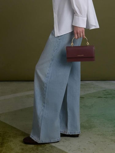 حقيبة كريستين لون - تشارلز كيث