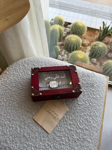 بوكس الذكرى ( ساعة )