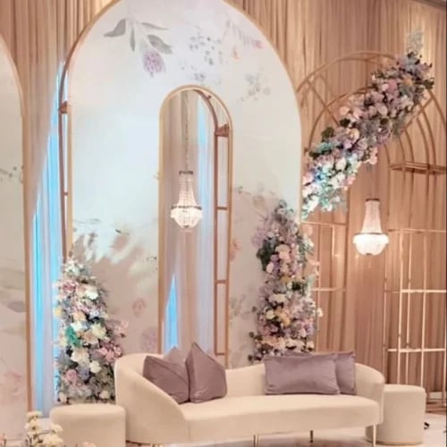 Arch-shaped wedding arch