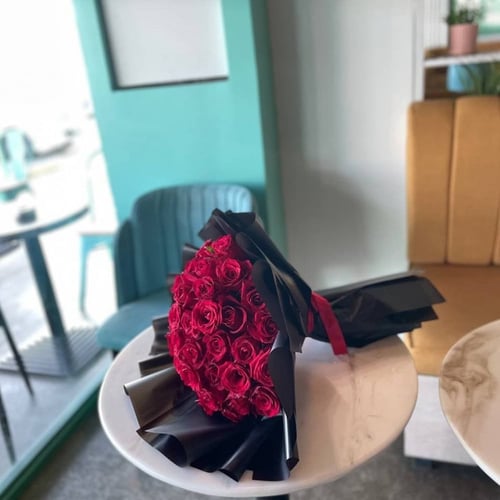 باقة لآمور اسود