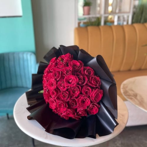 باقة لآمور اسود