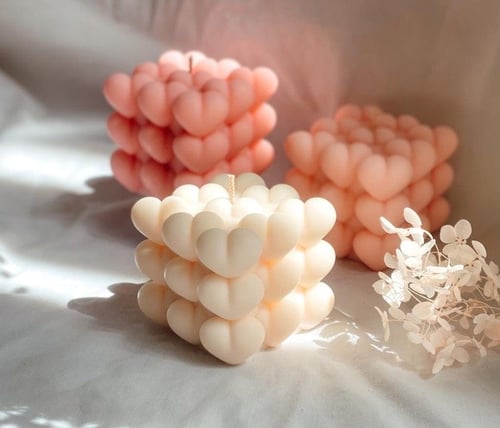 شمعة ببلز القلوب