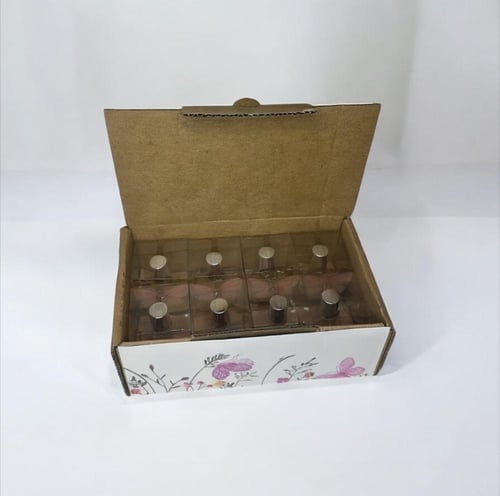 بوكس توزيعات الفراشات 8 قطع