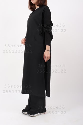 لابكوت أسود بدون أكمام بتطريز
